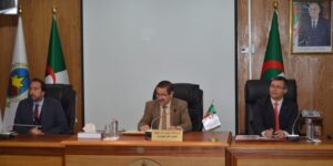 المدير العام للجمارك يدعو المتعاملين الاقتصاديين للانخراط في مسعى التحول الرقمي