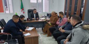 ولاة يستمعون لانشغالات فلاحين في 15 ولاية