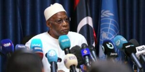 الحكومة الليبية تطالب باستبعاد المبعوث الأممي باتيلي نهائيا من مهمته