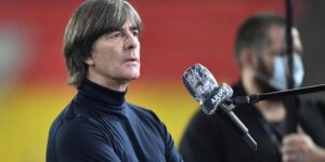 لوف يُغلق الباب أمام بايرن ميونخ