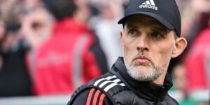 لخلافة تشافي.. توخيل يعرض خدماته على برشلونة