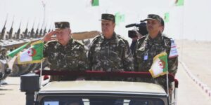 الفريق أول شنقريحة يشرف على تنفيذ التمرين التكتيكي “زوبعة الهقار 2024” بالذخيرة الحية