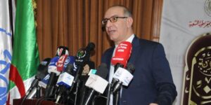 بغالي: الإذاعة الجزائرية أضحت بفضل برامجها الهادفة مؤسسة للتنشئة الاجتماعية