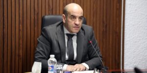 وزير النقل يترأس إجتماعا حول التحضيرات الخاصة برمضان وموسم الإصطياف والحج