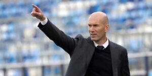 زيدان: أرغب العمل في الدوري الإيطالي