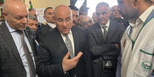 زيتوني: إجراءات قانونية صارمة ضد وحدات تعبئة المياه المعدنية المخالفة للشروط