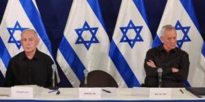 نتنياهو يستبعد غانتس من مفاوضات تبادل الأسرى