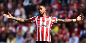 مُنافسان لتشيلسي في سباق الوصول لتوقيع إيفان توني