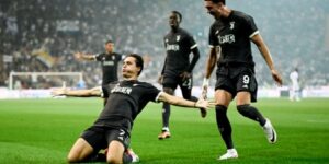 ليفربول يُنافس مانشستر يونايتد على توقيع كييزا