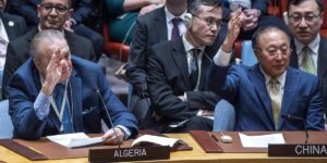 بمبادرة من الجزائر.. مجلس الأمن يعتمد قرارا لوقف فوري لإطلاق النار في غزة