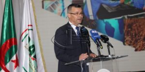 ركاش: الإصلاحات الاقتصادية أدت إلى تحسين مناخ الأعمال والاستثمار في الجزائر