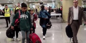 إجلاء عائلة الإعلامي الفلسطيني وسام أبو زيد الى الجزائر