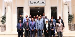 وزير التربية لجمهورية زامبيا يزور جامعة الجزائر 1