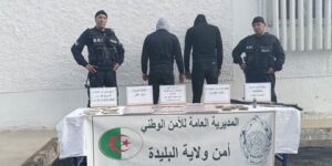 شرطة البليدة توقف شخصين وتحجز كمية معتبرة من الكيف المعالج و المؤثرات العقلية