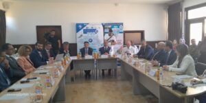 وفد من المجمع الطبي الإيطالي “سان دوناتو” في زيارة للعيادة المتخصصة في طب العظام والتأهيل لضحايا حوادث العمل بمسرغين