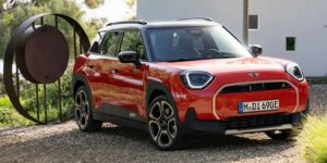 بقوة 215 حصان ومدى +400 كيلومتر.. ميني ايسمان الكهربائية