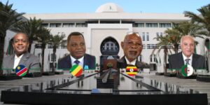 عطاف يجري مكالمات هاتفية مع نظرائه من جمهورية أوغندا.. الكونغو وكذا نامبيا