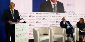 عرقاب يؤكد أن الجزائر تعمل بحزم على تعزيز مشروع خط أنابيب الغاز العابر للصحراء