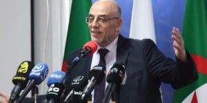 حمس تؤكد على أهمية إشراك الجامعة في دفع عجلة التنمية