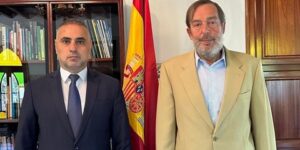 أبو عيطة يثني على موقف إسبانيا والنرويج لاعترافهما بالدولة الفلسطينية