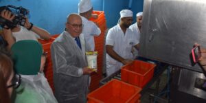 وزير الفلاحة يشرف من بومرداس على إطلاق النظام الجديد لدمج الحليب الطازج منزوع الدسم