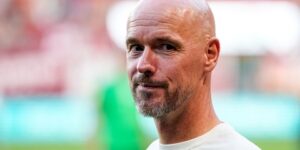 فان باستن: تين هاغ قادر على صناعة فريق أقوى لليونايتد