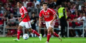 الصحافة البرتغالية: اليونايتد في حاجة إلى نيفيز أكثر من أرسنال