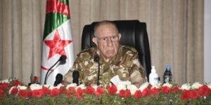 سنظل نعمل على منح الجزائر القوة الكفيلة بالمحافظة على حق شعبها في العيش عزيزا مكرما