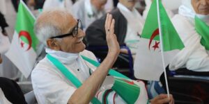 الحكومة وبتوجيه من رئيس الجمهورية وضعت كل ثقلها لخدمة الحجاج