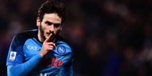 باريس يُقدم عرضاً خيالياً لضم كفارتسخيليا