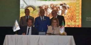 توقيع اتفاقية-إطار بين وزارة الفلاحة ومجلس التجديد الاقتصادي الجزائري