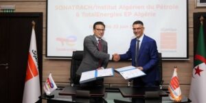 سوناطراك توقّع بروتوكول اتفاق مع شركة “توتال إنرجيز للاستكشاف والإنتاج الجزائر”