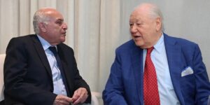 عطاف يؤدي زيارة مجاملة لصديق الثورة الجزائرية كارل بليخا بالنمسا