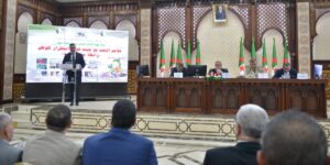 مشاركون يجمعون على أهمية التلاحم بين الشعب وجيشه ضمان للحفاظ على أمن وإستقرار البلاد