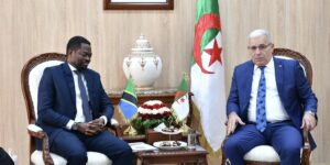 بوغالي يؤكد استمرار الجزائر في الدفاع عن حق الشعوب في تقرير مصيرها