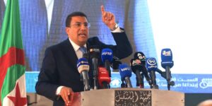 بوطبيق يؤكد في تجمع شعبي بالعاصمة.. رئاسيات 7 سبتمبر تستوجب الانخراط القوي لجميع القوى الحية في البلاد