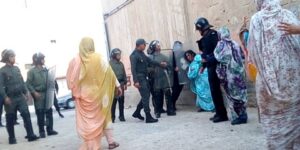 سلطات الإحتلال المغربي تعتدي على مناضلات صحراويات بالعيون المحتلة