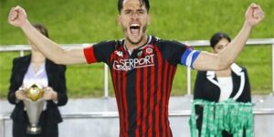 يشرع في تجربة جديدة ببلجيكا.. زين الدين بلعيد يلتحق بسان تروند