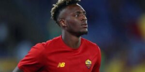 توتنهام يفكّر جدياً في التعاقد مع تامي أبراهام