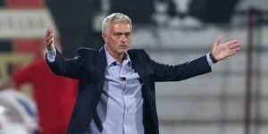 مورينيو مدربا لنادي فنربخشة التركي