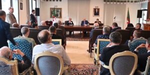 عطاف يؤكد من وارسو حرص السلطات العمومية على إشراك الجالية الوطنية بالخارج في مجهود التنمية