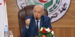 الأمين العام لحزب جبهة التحرير الوطني يدعو الى التجند لإنجاح الرئاسيات المقبلة