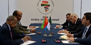 بلغه نقل تحياته للرئيس تبون.. الرئيس الإيريتيري يستقبل أحمد عطاف