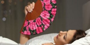 علاقة عكسية بينهما.. كيف نصل للنوم المريح خلال الحر؟