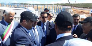 عرقاب يؤكد على ضرورة إقامة صناعات تحويلية للخامات المستخرجة