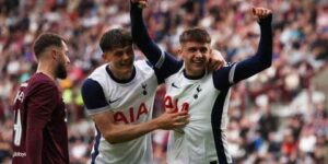 بوستيكوغلو: مايكي مور كان رائعًا منذ أن تعاقدنا معه