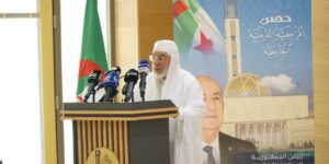 القاسمي يؤكد على ضرورة الوفاء لرسالة الشهداء وتبليغها للأجيال للاحقة لبناء الجزائر