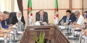 تعليمات لمدراء التربية بالنظر في طعون التلاميذ وأوليائهم