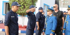 المدير العام للأمن الوطني يدعو إلى التعامل بصرامة مع عصابات الأحياء والجريمة الحضرية