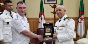 توقف مفرزة سفن حربية من الأسطول الروسي لبحر الشمال  بميناء وهران